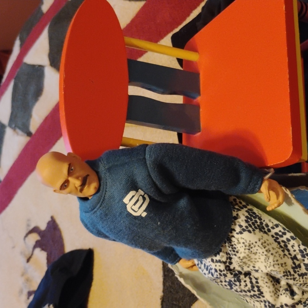 Crayon 🖍️ Chair for PLUSH 🧸 Hallmark 1999 EVC Easter 🐣 Basket 🧺 - Picture 8 of 15